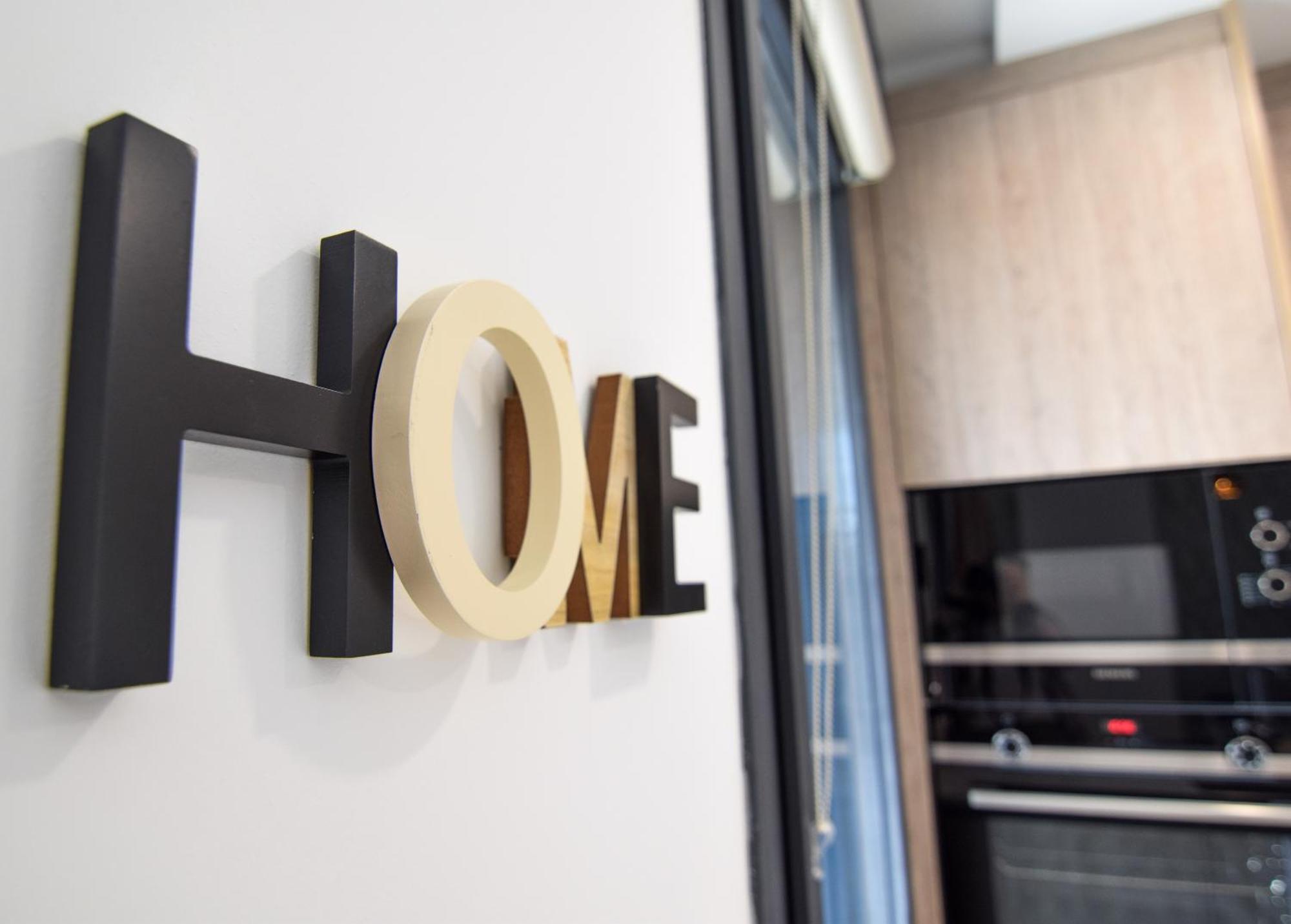 Letplanet Martiricos Apartment มาลากา ภายนอก รูปภาพ